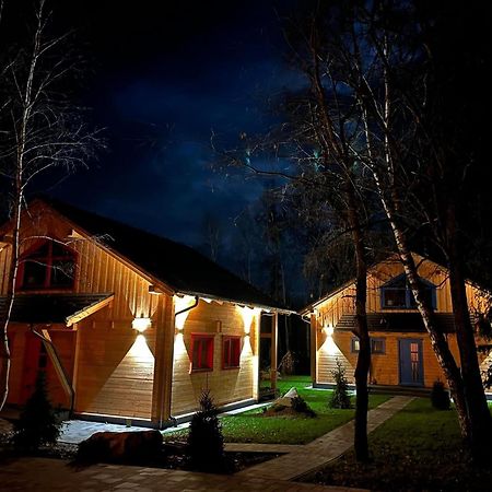 Chalets Buky ตาตรันสกา ลอมนีจา ภายนอก รูปภาพ