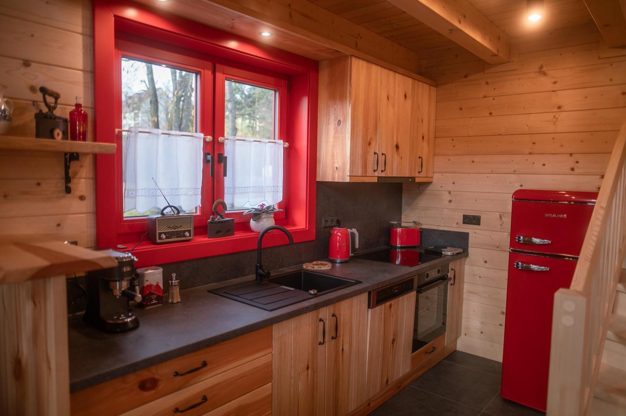 Chalets Buky ตาตรันสกา ลอมนีจา ภายนอก รูปภาพ